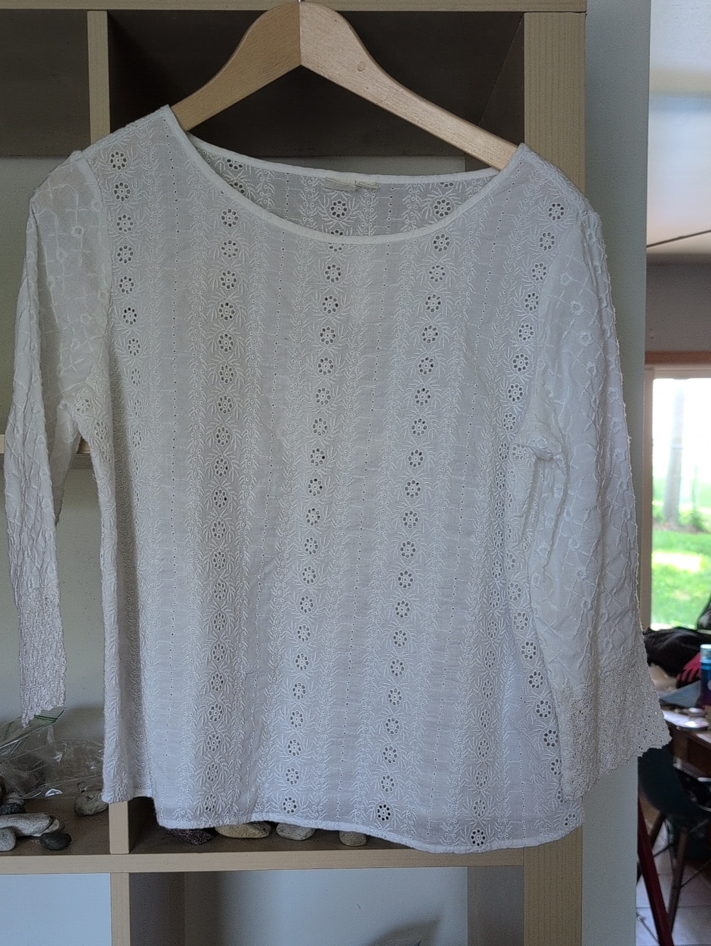 Women's White Lace Crochet Long-Sleeve Top